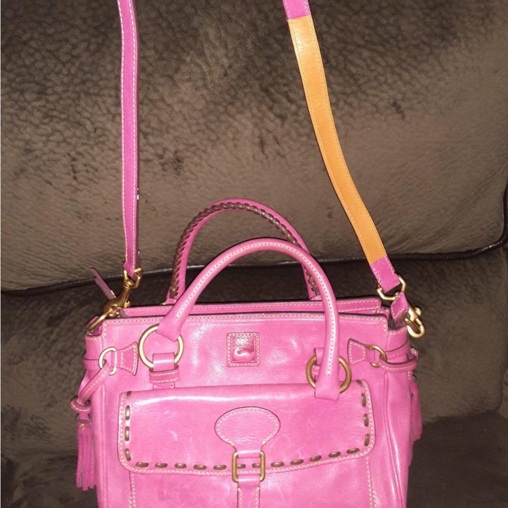 Dooney & Bourke Bag Pink Leather